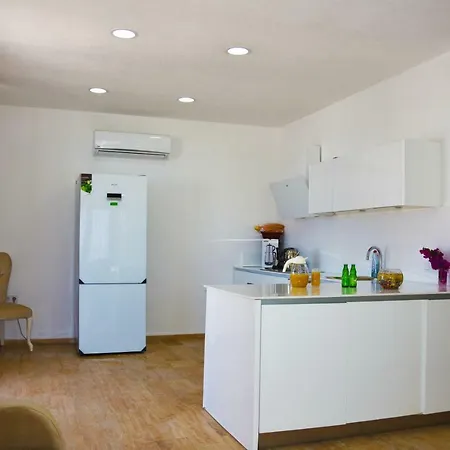 Hotel apartamentowy Sunrise Marina Apart