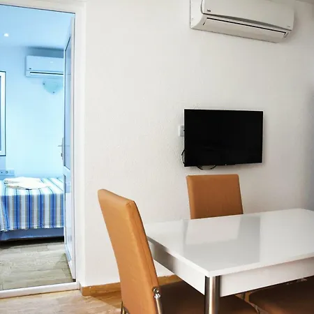 Hotel apartamentowy Sunrise Marina Apart *